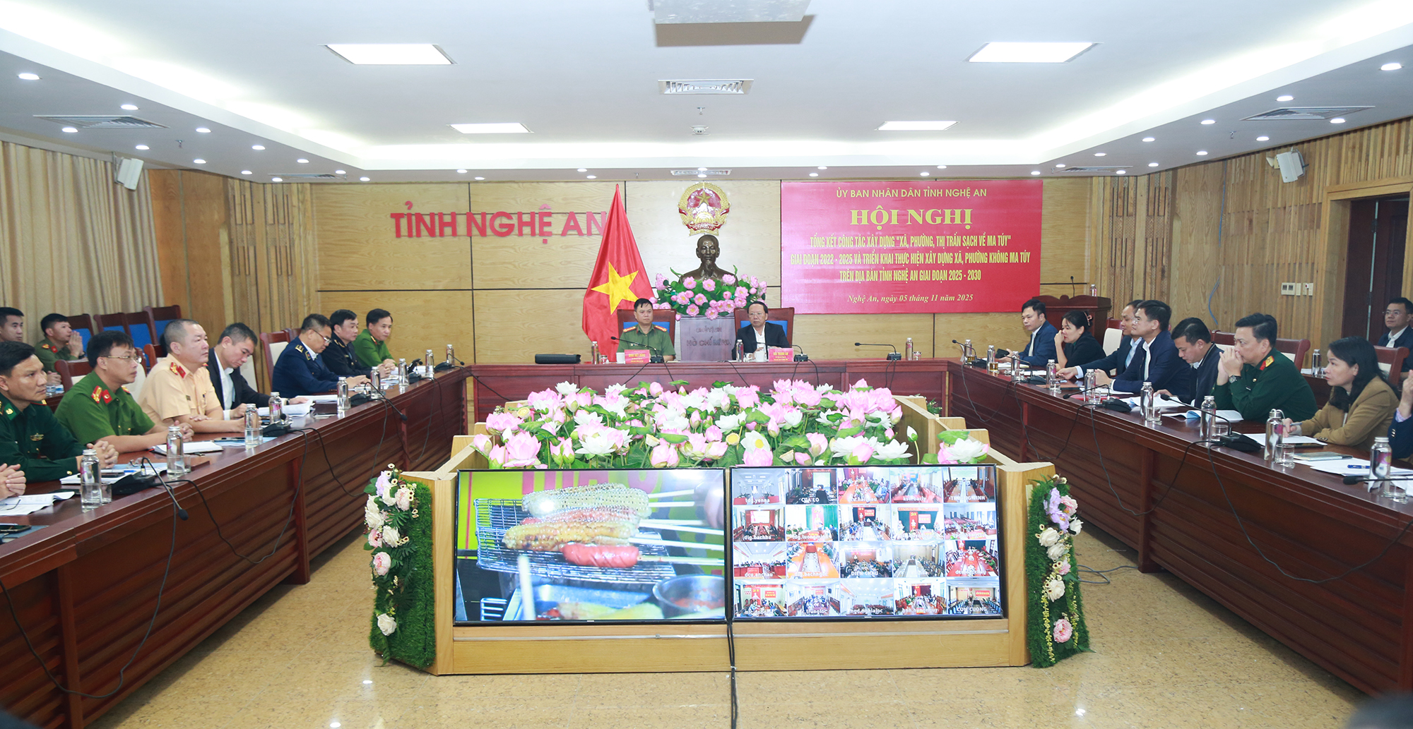 Anh-tin-bai